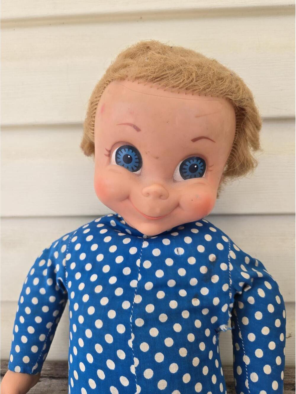 Mrs Beasley Doll Vintage, needs tlc, mute, has pull string, Talking TV doll